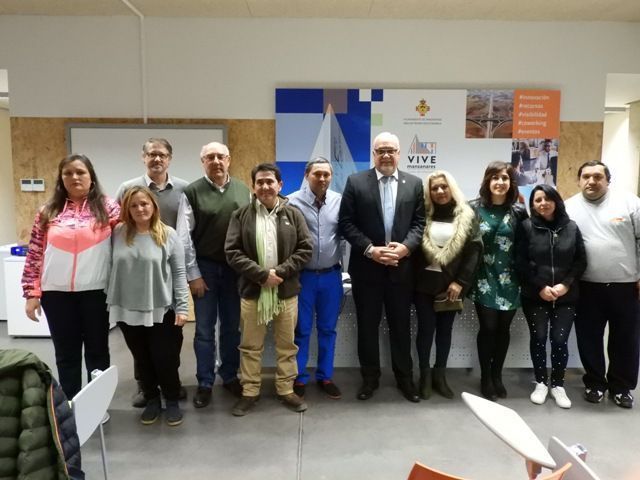 Clausura taller empleo jardinería vivero