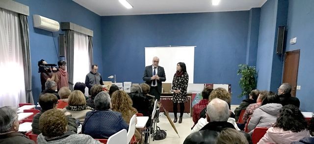 Entrega premios campaña navideña comercio 23 1 2019 1