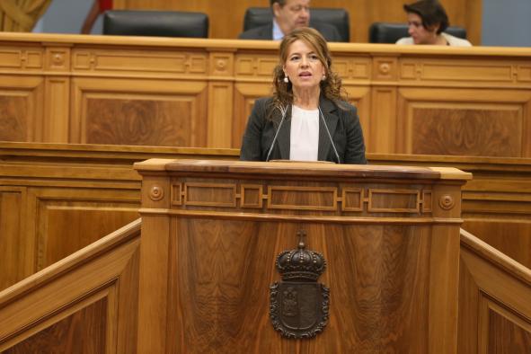aurelia sanchez en pleno cortes