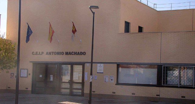 colegio antonio machado