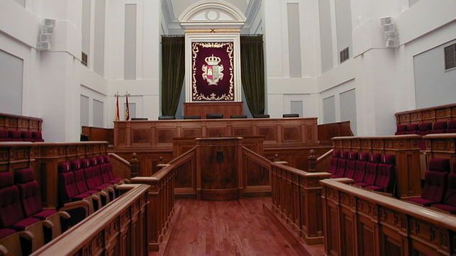 cortes clm sin diputados