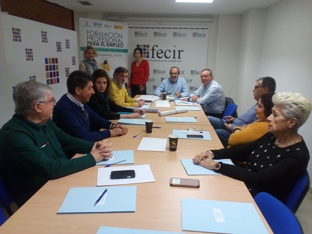 asociacion estaciones servicio nuevos cargos