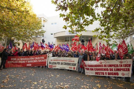 trabajadores de limpieza manifestacion