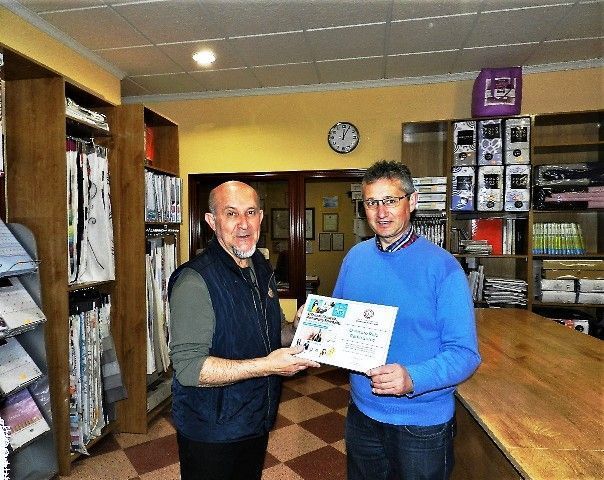 arturo rojo recibe reconocimiento feria omercio