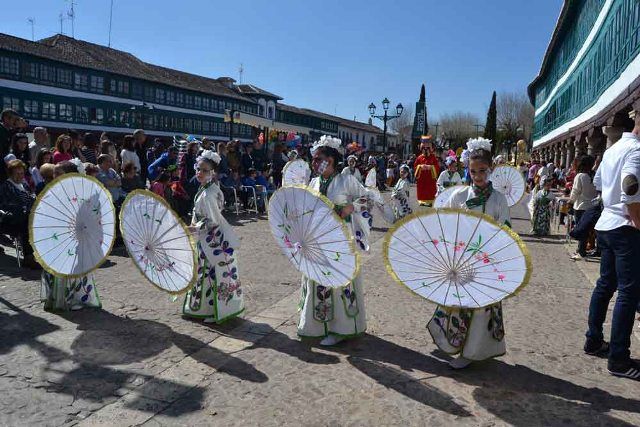 desfile carrozas comparsas almagro h