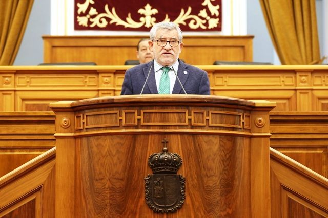 felpeto en las cortes ley academias