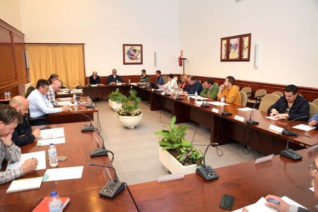 pleno comsermancha superavit