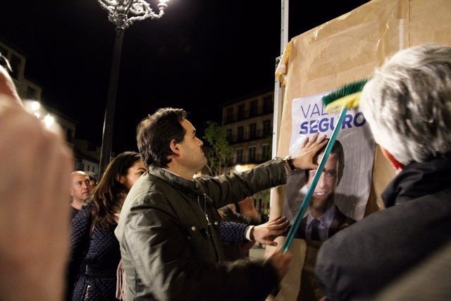 nunez pegada carteles1