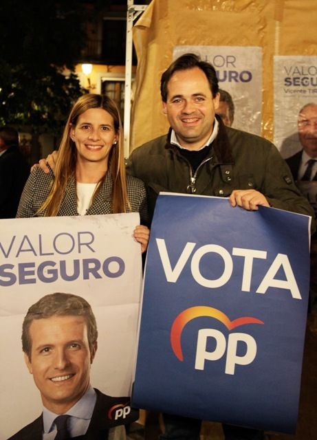 nunez pegada carteles4