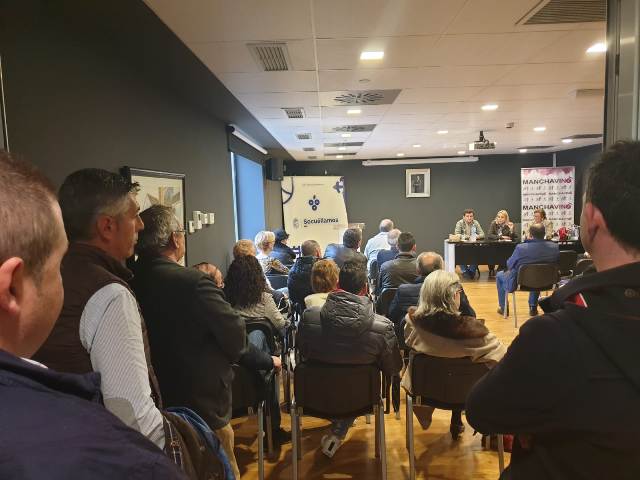 vox viaje mancha b