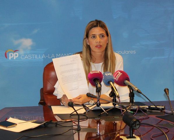 carolina agudo en rueda de prensa