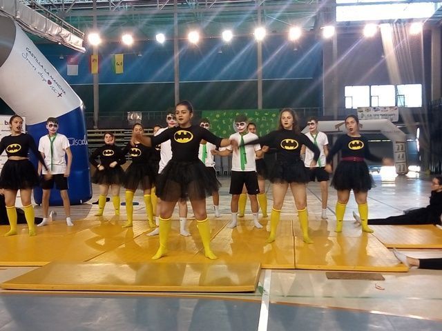 gimnastrada j