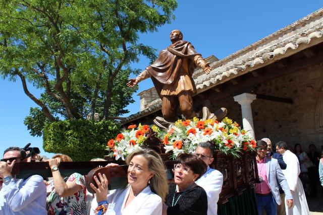 lola merino romeria san isidro