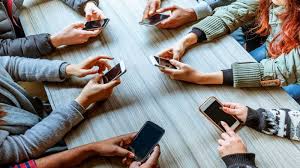 adolescentes movil