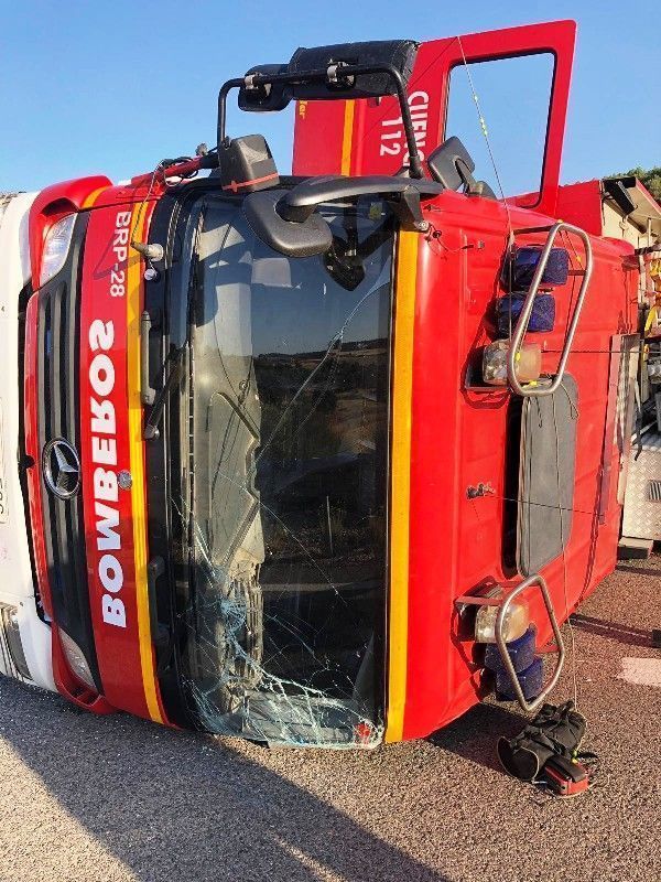 190805 camion bomberos Diputacion Cuenca accidente