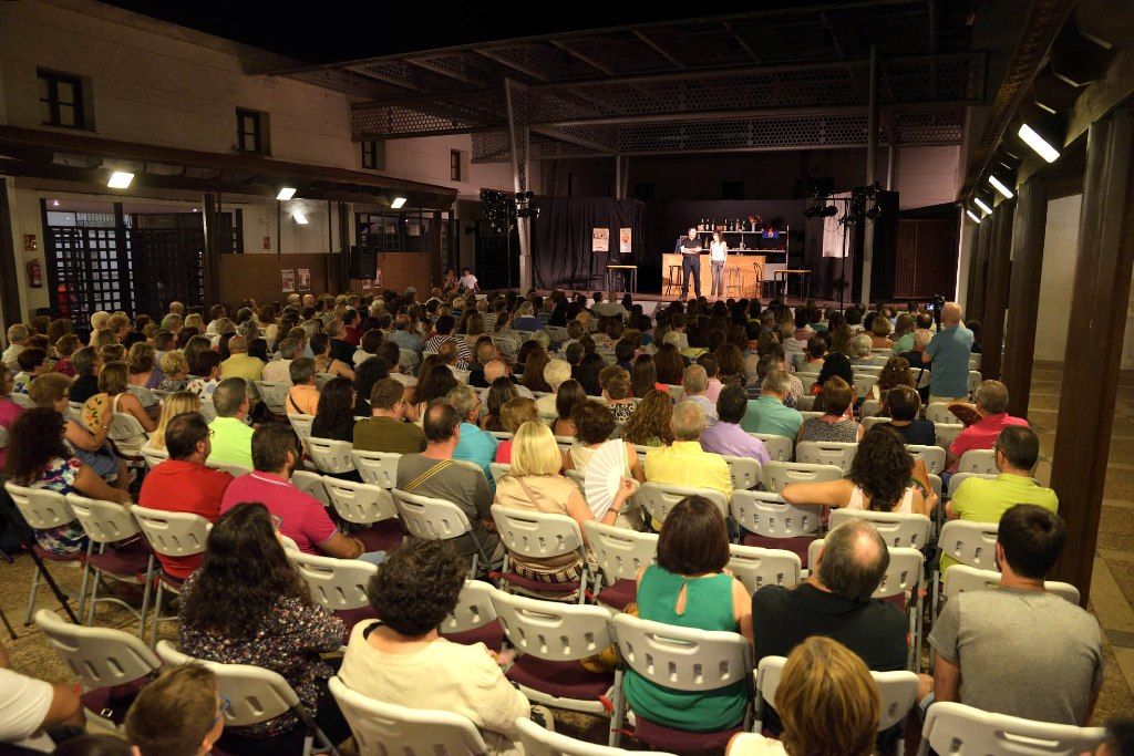 estreno primeracto teatro cuevadecervantes c