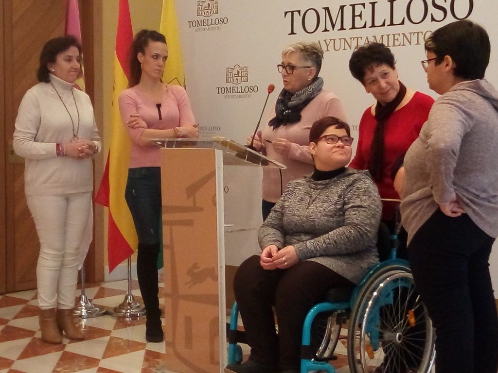 encuentro deportivo local los delfines 1