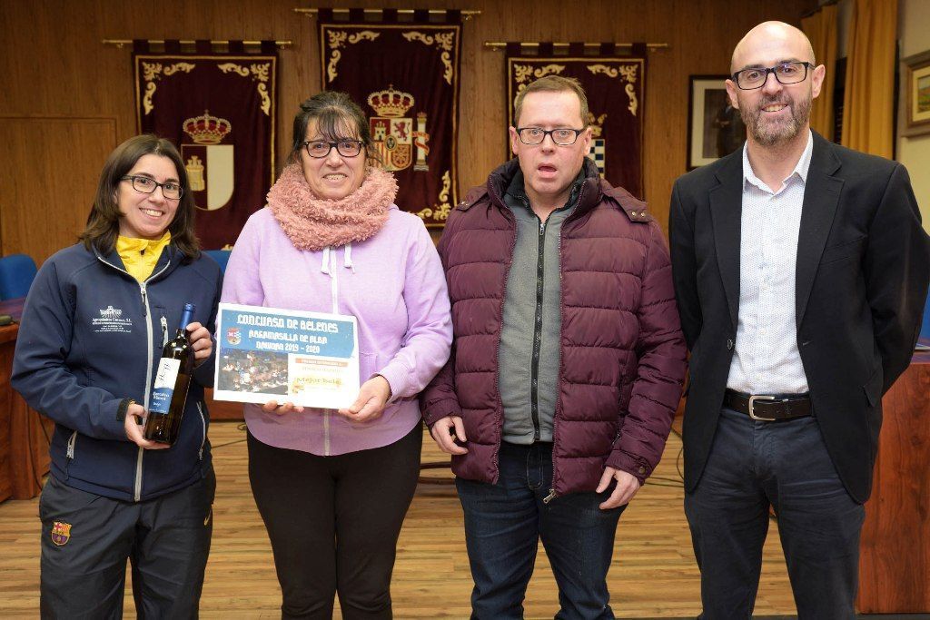 Entrega Premios de Belenes Ganador colectivo AdeAlba