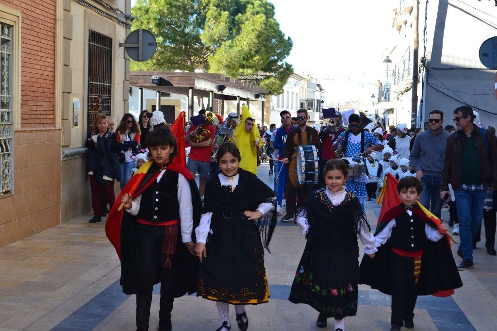 Desfile infantil capitanes infantiles en desfile