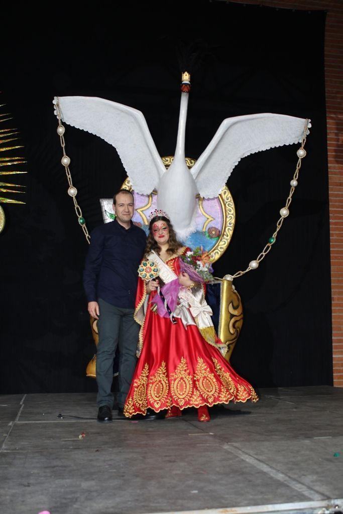 gala reina carnaval mota del cuervo e
