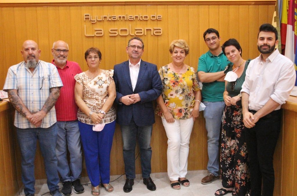 Grupo de concejales del PSOE en su última foto juntos