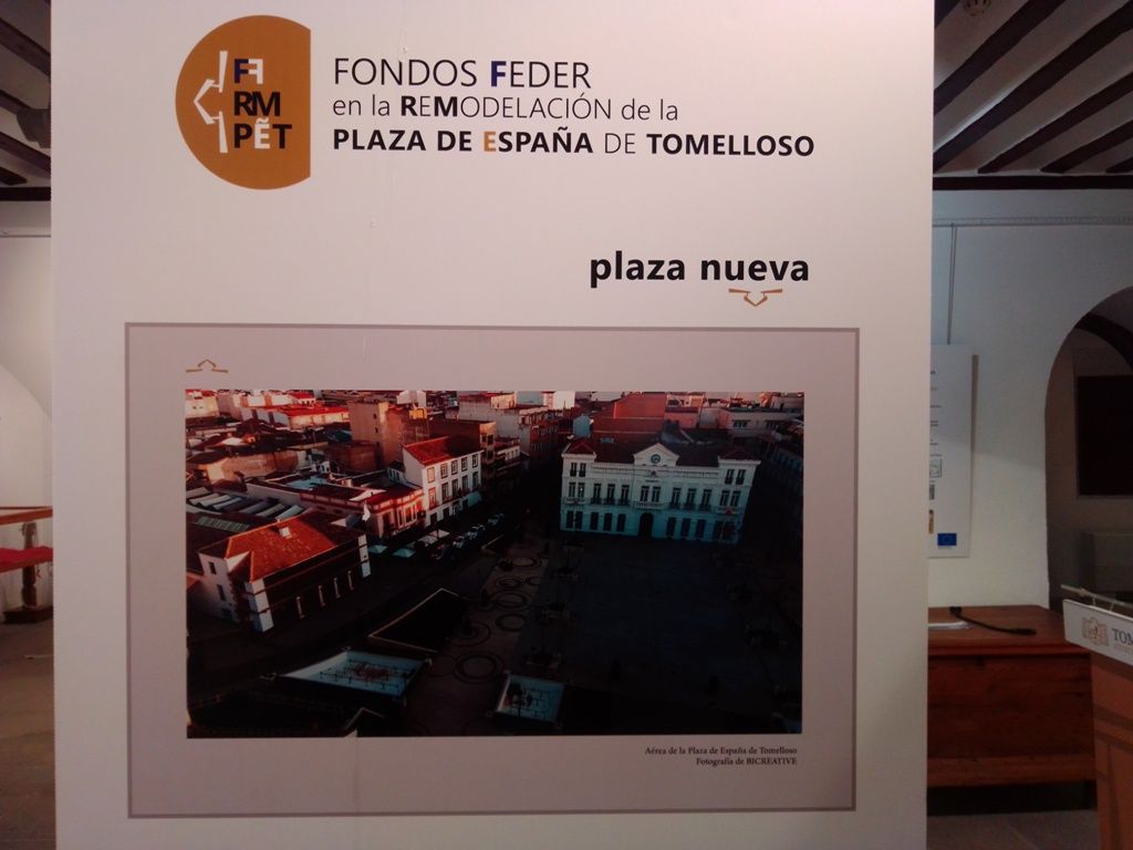 expo plaza 4