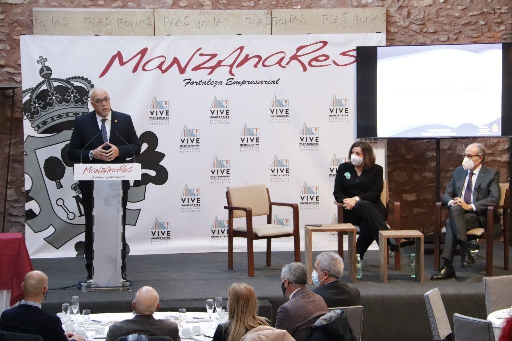 Desayuno empresarial 2021 13