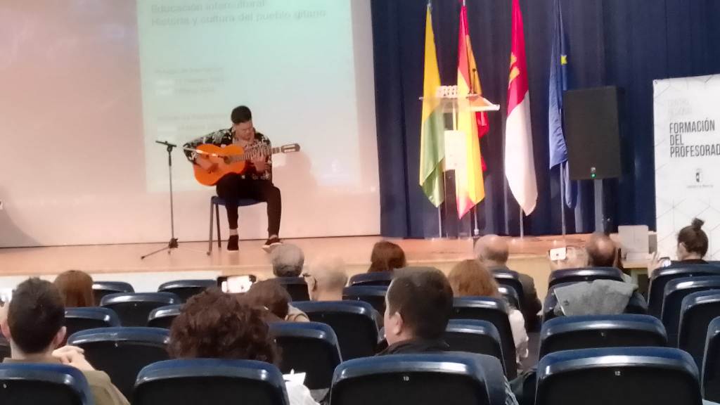 JORNADAS PUEBLO GITANO TOMELLOSO 4
