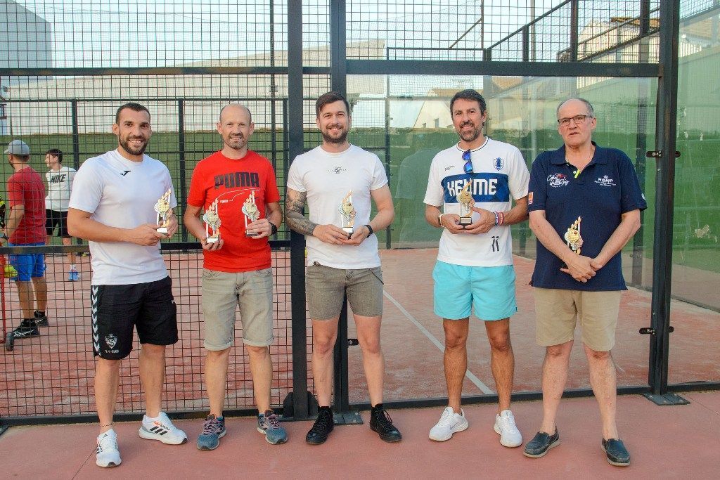 20230713 IV Liga de Pádel subcampeones y terceros AdeAlba
