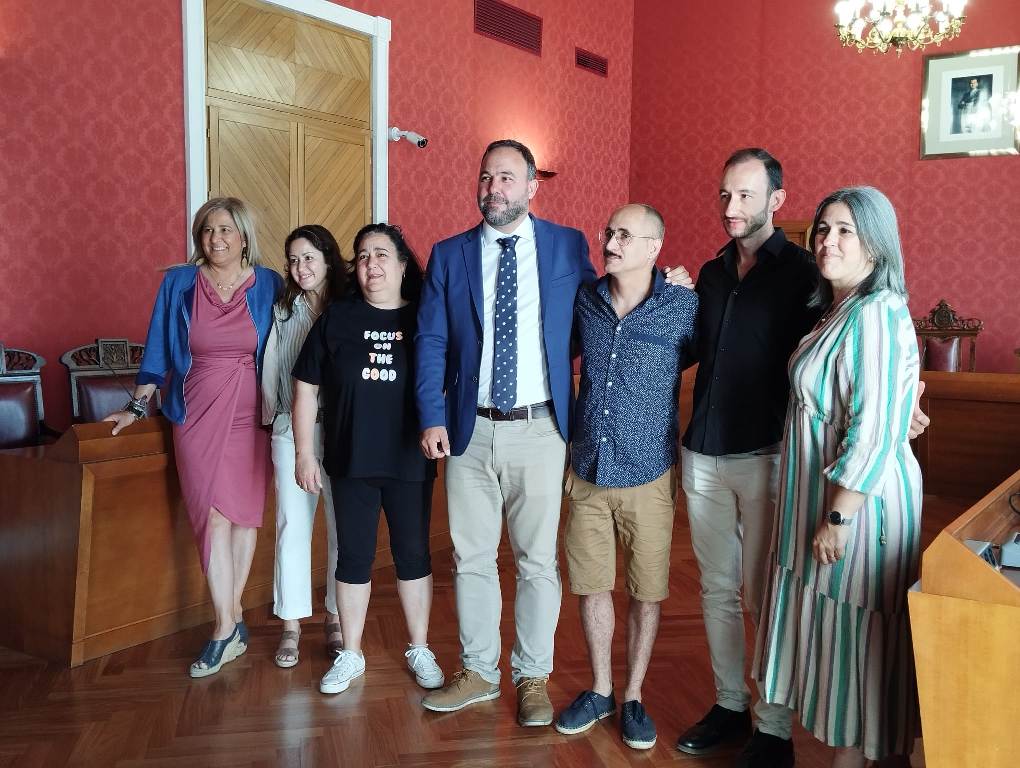 firma convenio municipalizacion viales barrio san juan 2