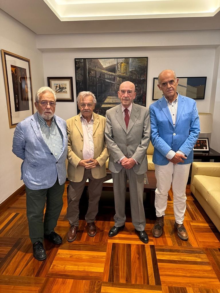 Imagen Jurado premios pintura y escultura XXIV CC